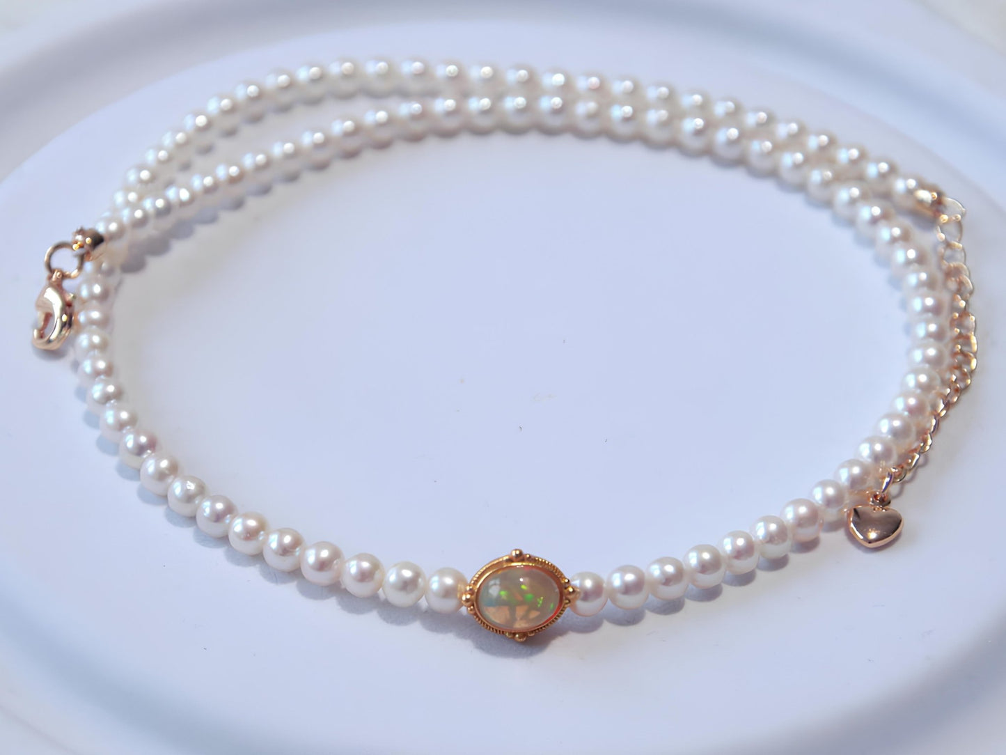 Classic Small White Pearl Necklace - Tricky Lucky