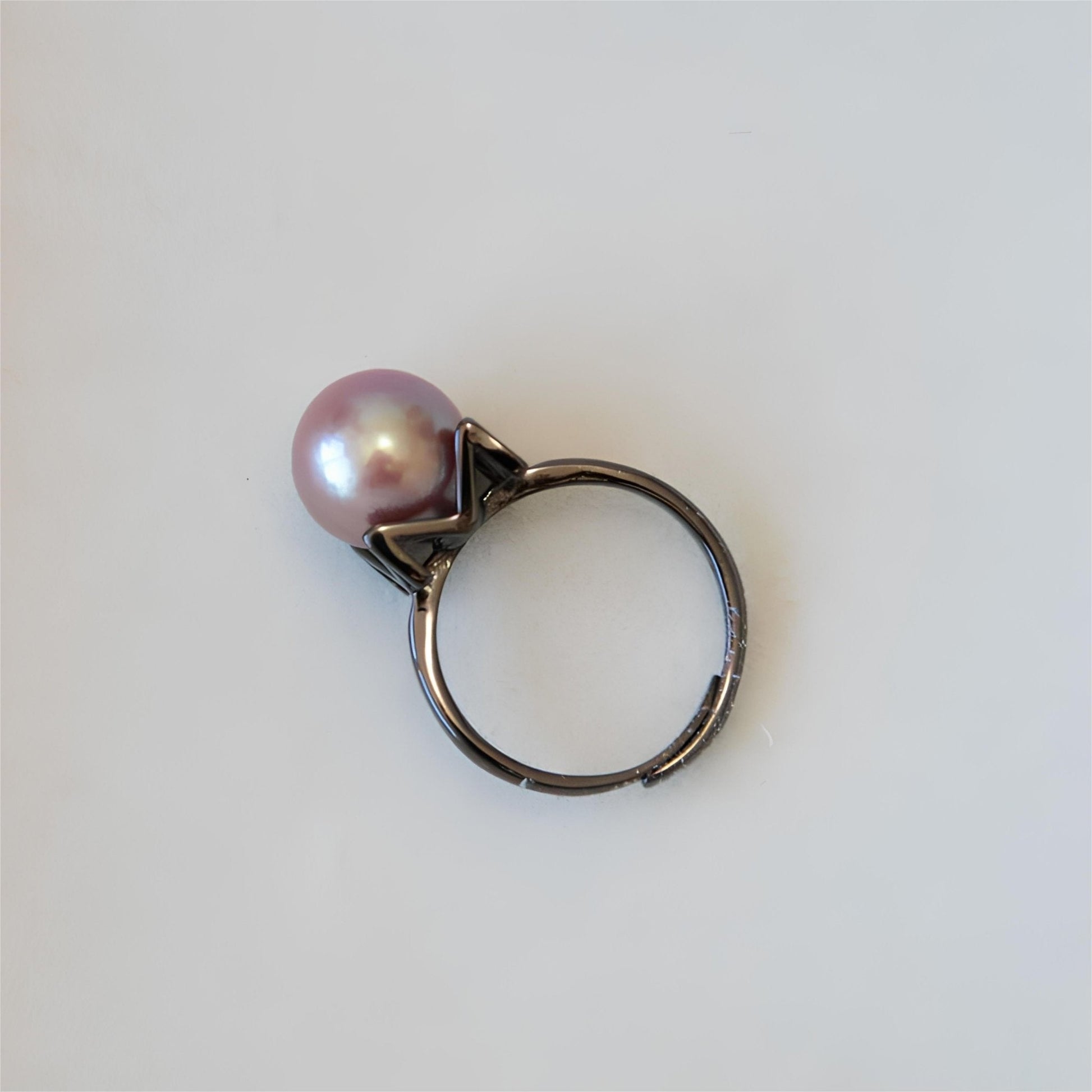 Cool Guy's Pearl Necklace and Ring - Tricky Lucky