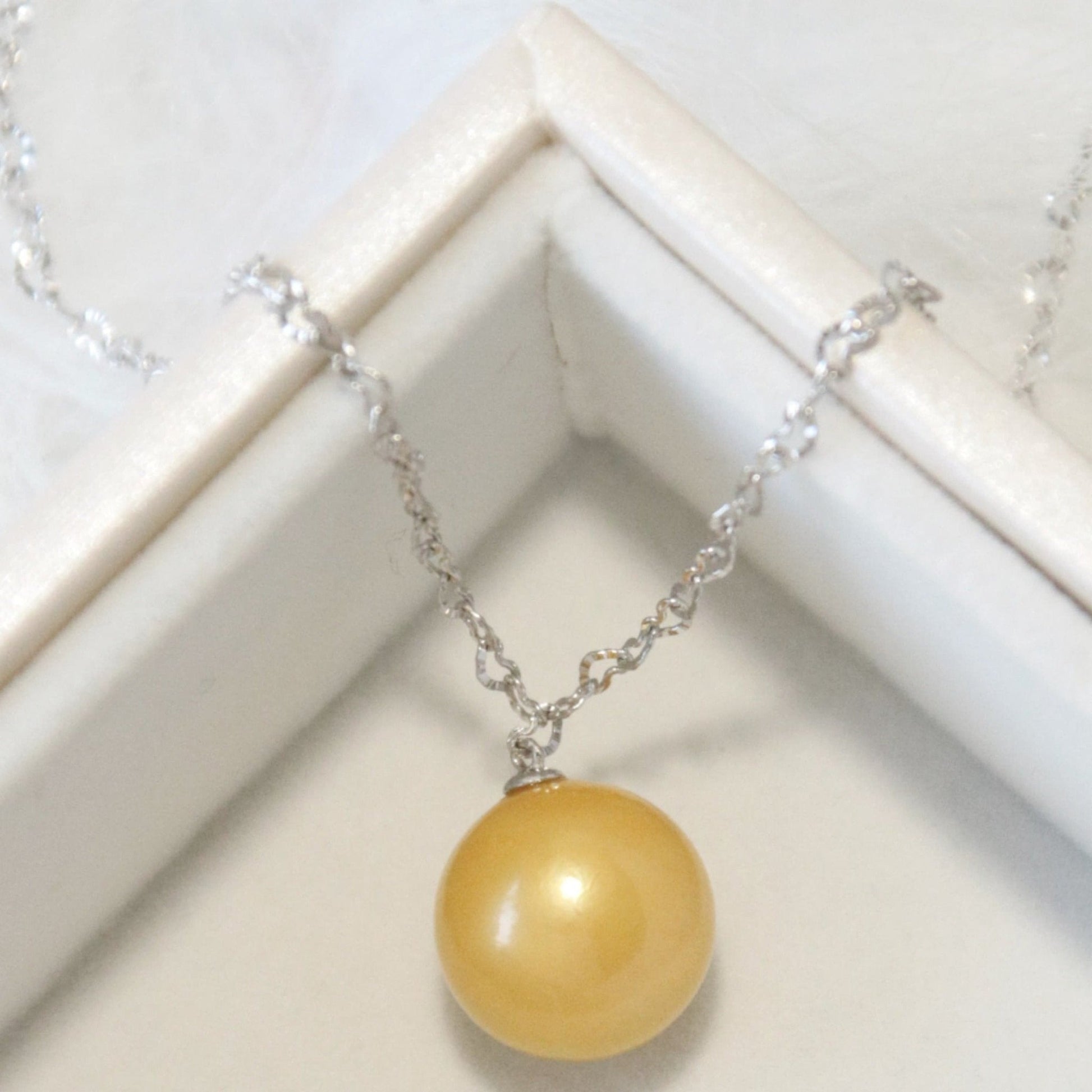 Devil Yellow Necklace - Tricky Lucky