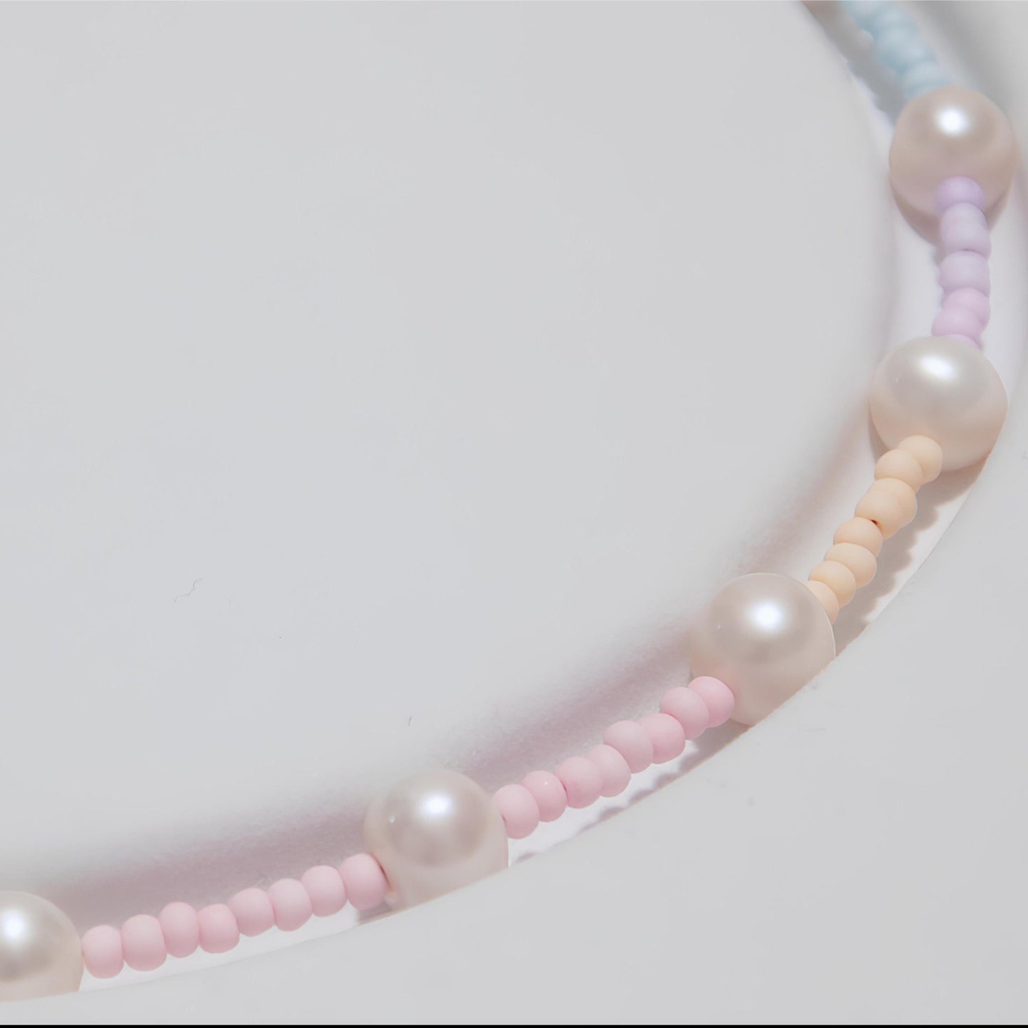 Dopamine Pearls Necklace - Tricky Lucky