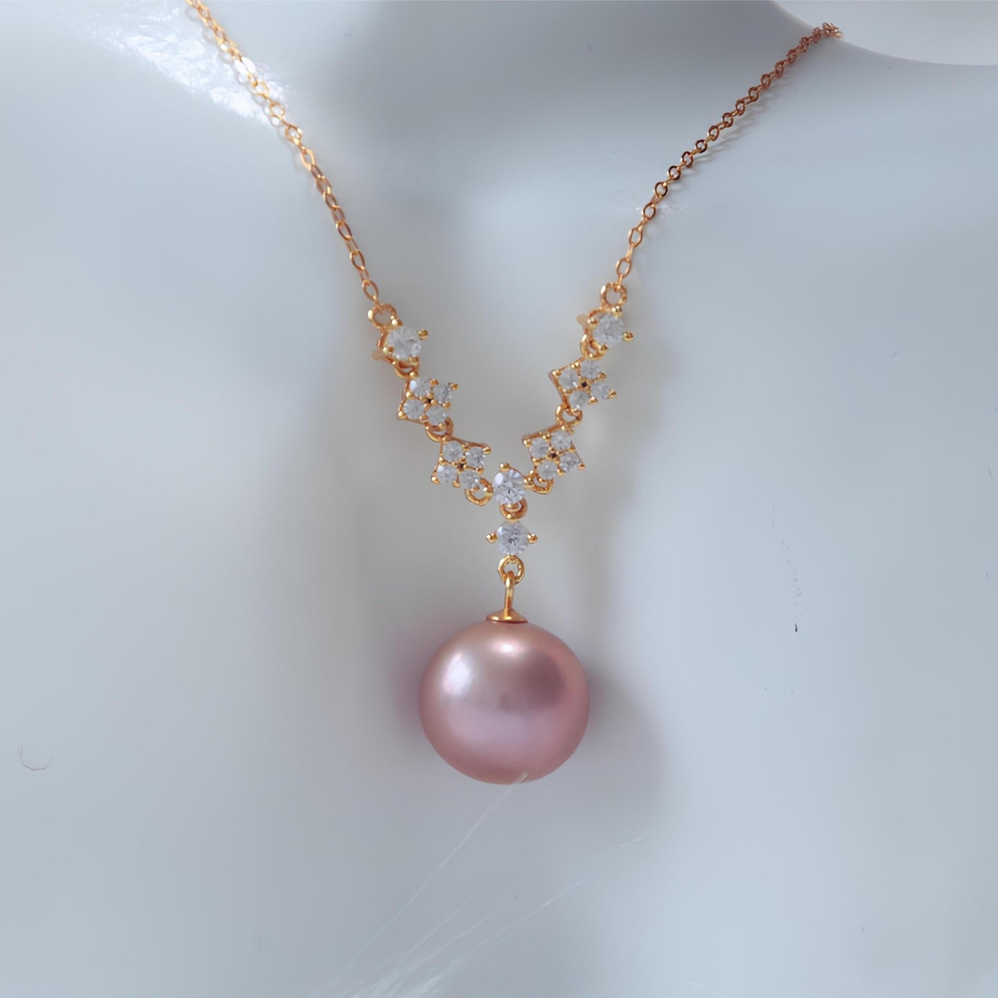 Elegant Pearl Necklace - Tricky Lucky