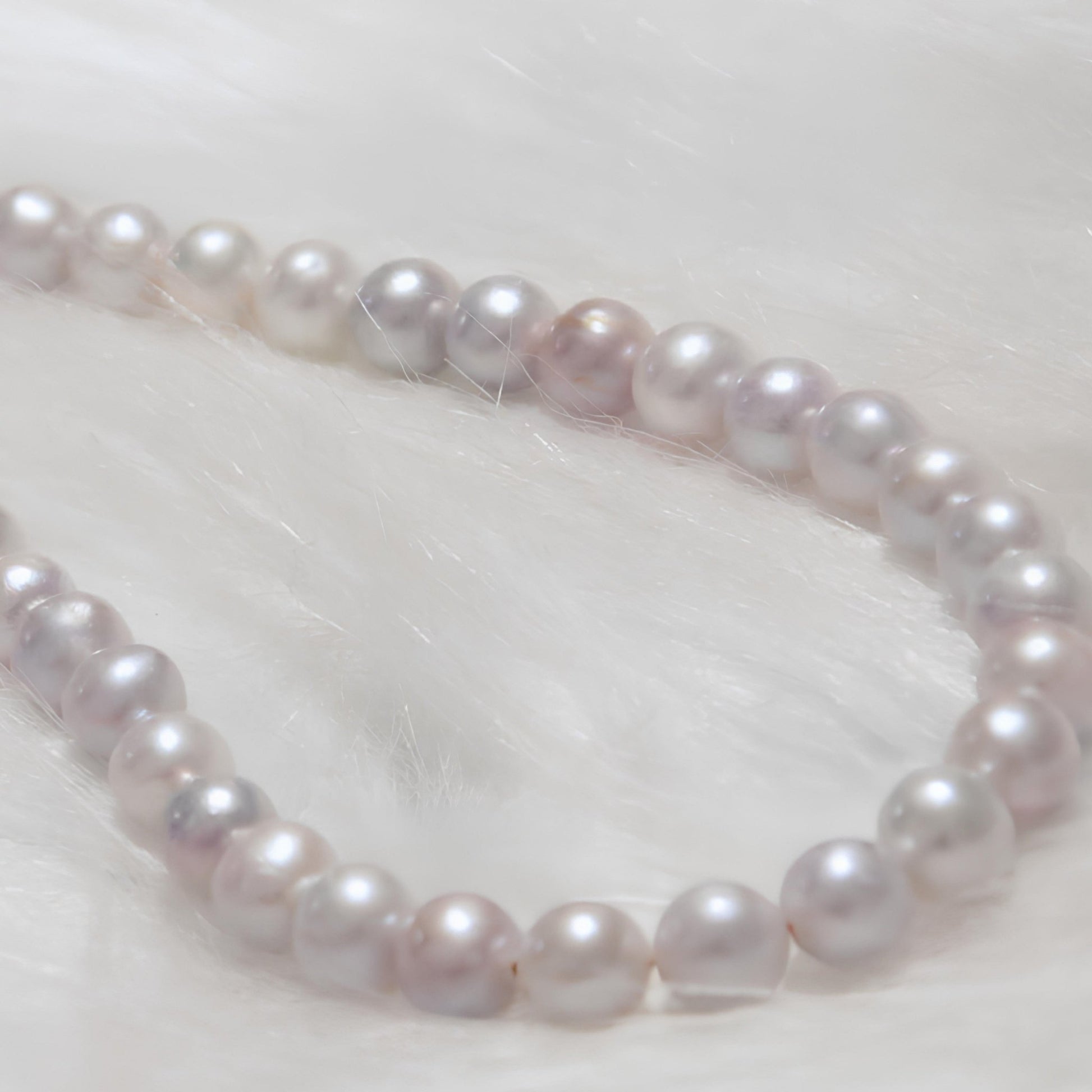 Fairy Grey and Blue Pearl Necklace - Tricky Lucky