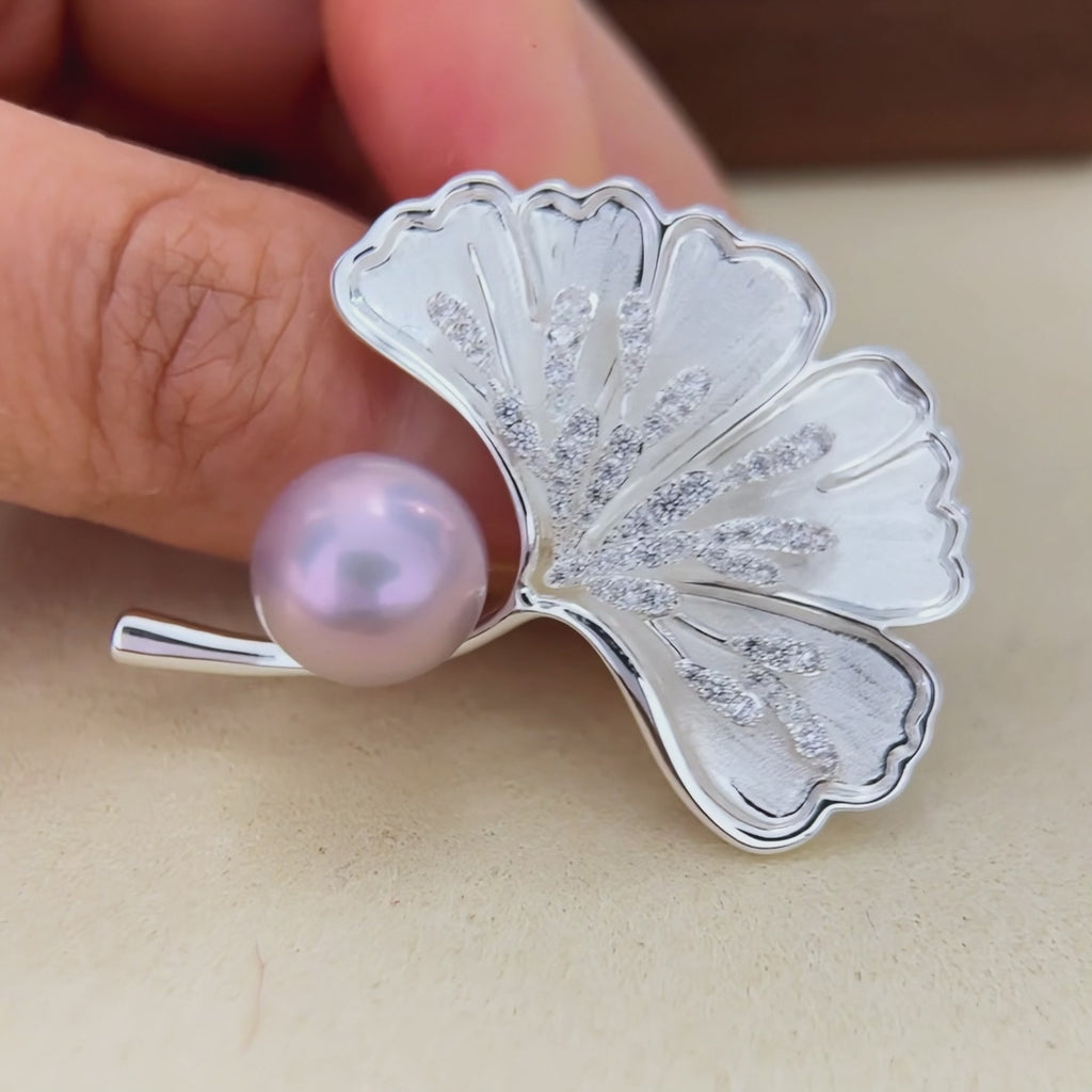 11.6mm Pink-Purple Pearl Ginkgo Leaf Convertible Brooch Pendant – 18K White Gold Plated