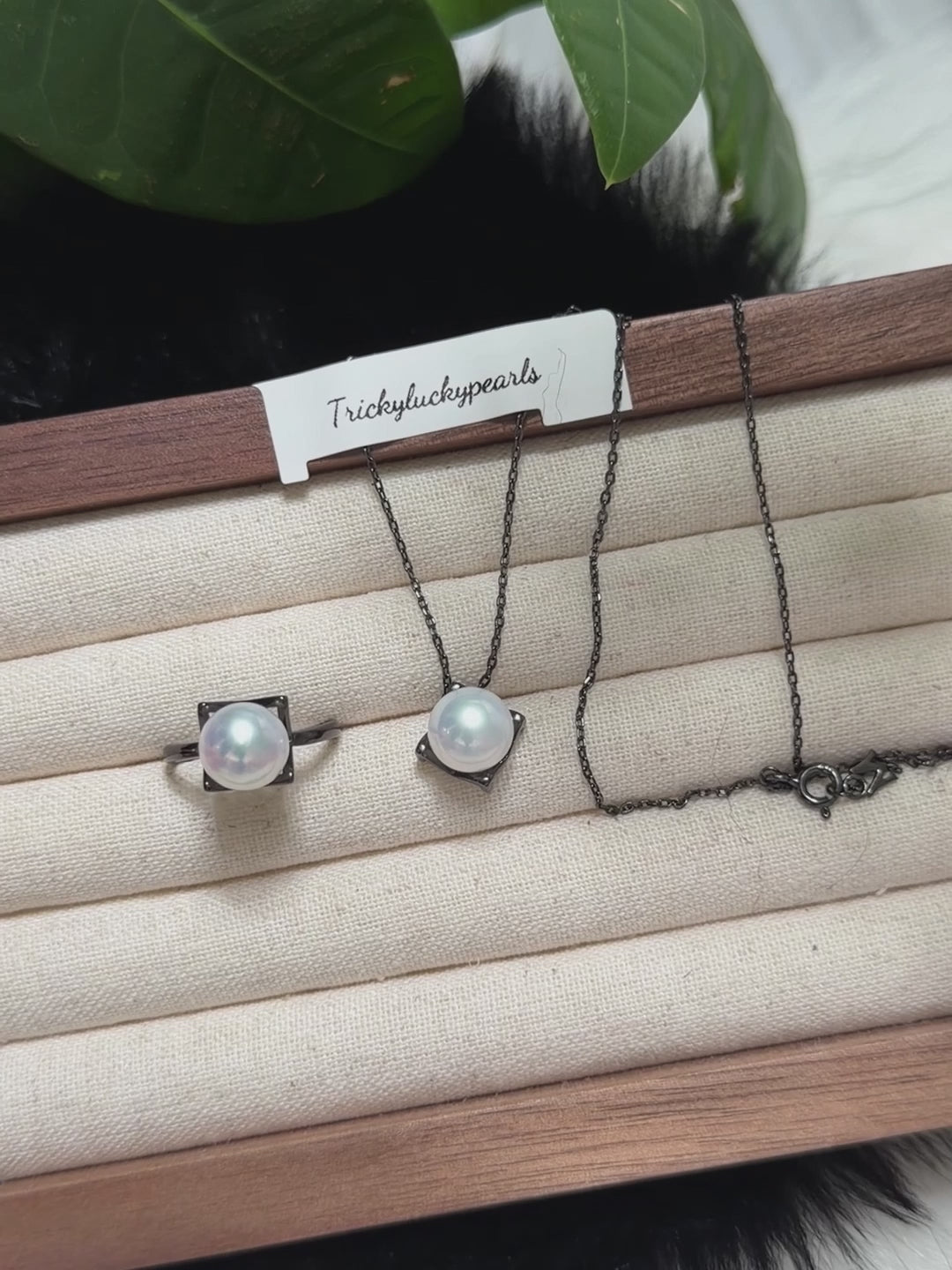 Blue Halo Pearl Ring & Pendant Set